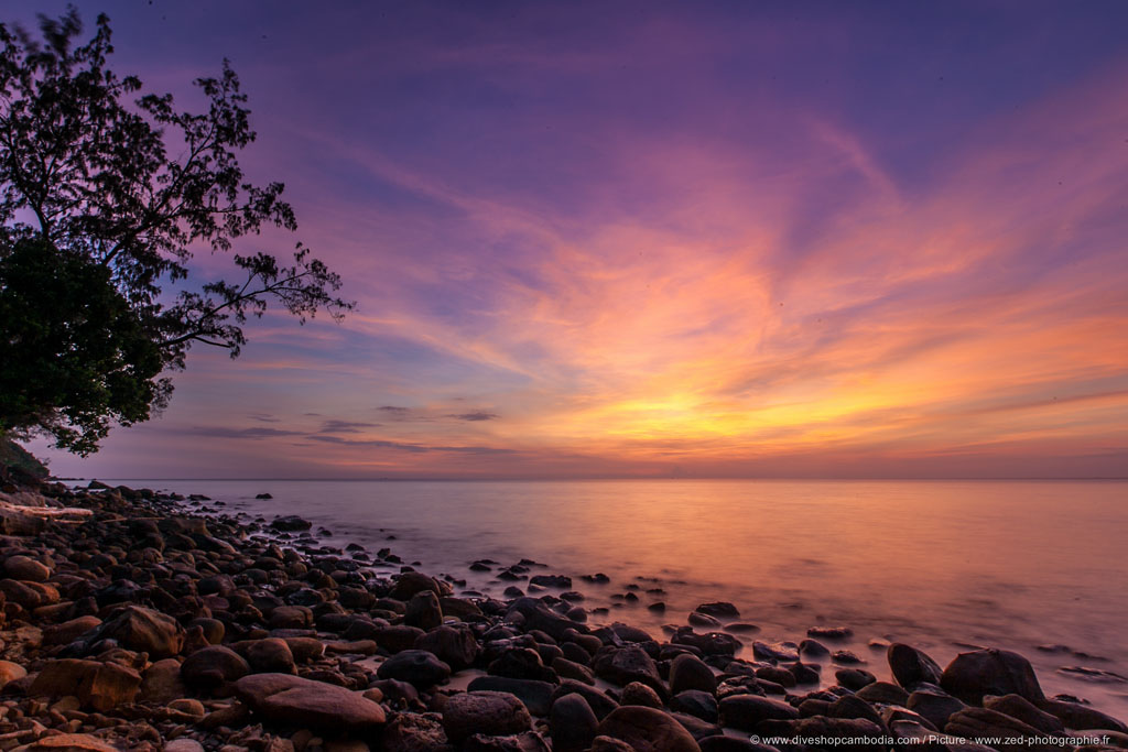 Sunset beach koh rong sanloem